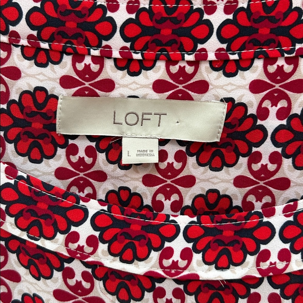 LOFT Red, Navy and White Circle Design Blouse - Picture 2 of 5